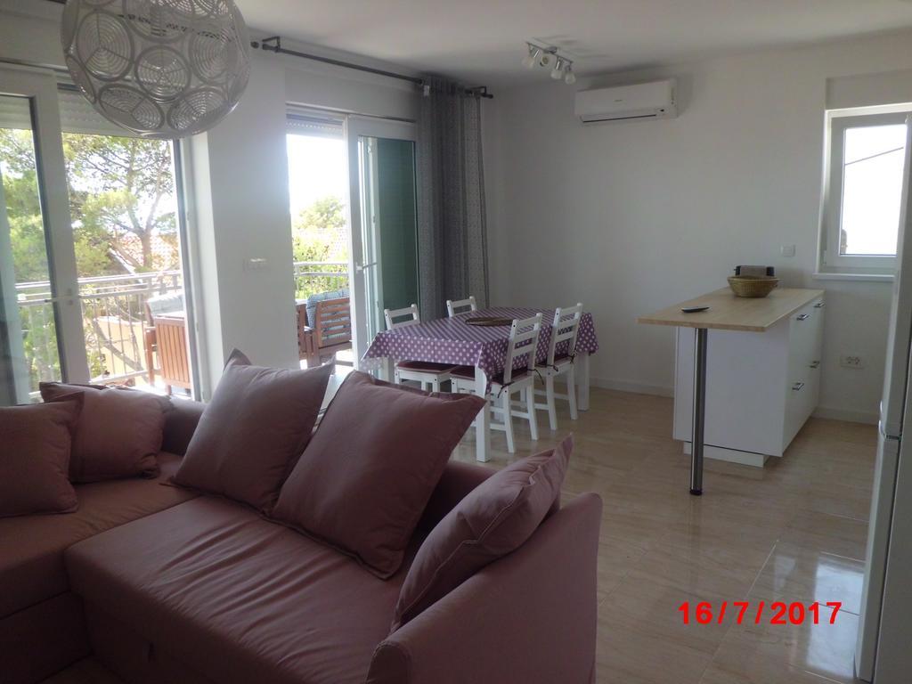 Apartments Viskovic Makarska Exterior photo