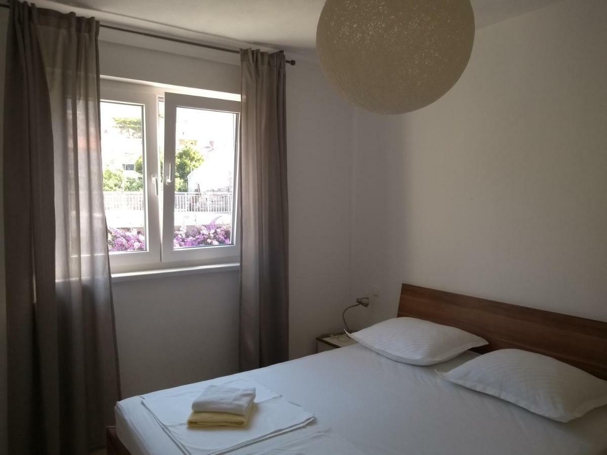 Apartments Viskovic Makarska Exterior photo